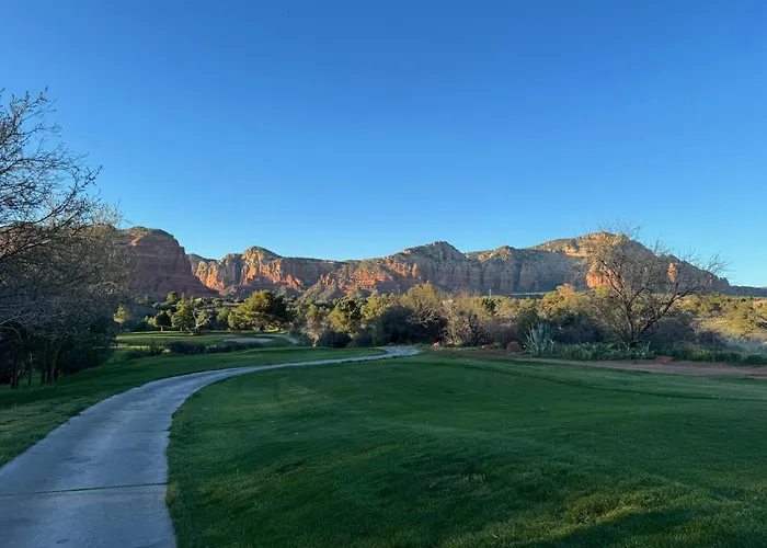 On Golf Course W/ Pool Access! Сasa de vacaciones Sedona