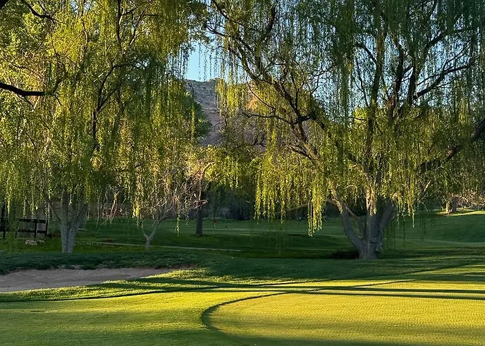On Golf Course W/ Pool Access! *