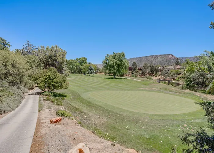 On Golf Course W/ Pool Access! Сasa de vacaciones Sedona